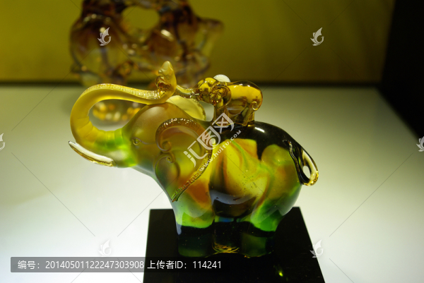 古法琉璃大象