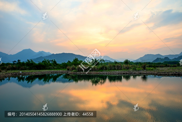 晚霞