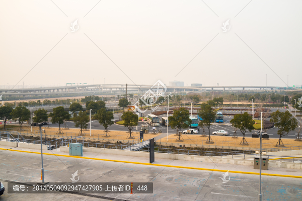 上海虹橋機場外廣場