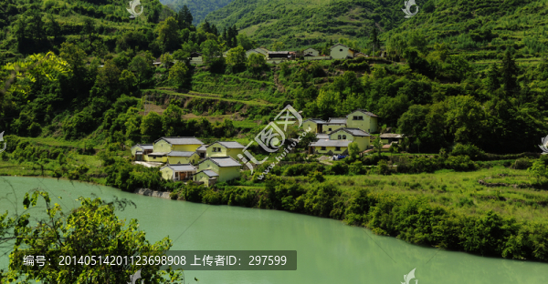 官鵝溝