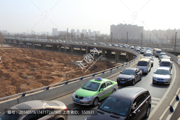 鄭州京廣快速路堵車