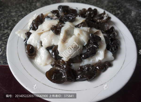 木耳玉蘭片