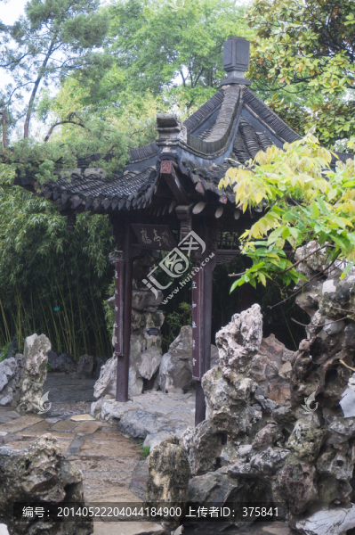揚(yáng)州個(gè)園