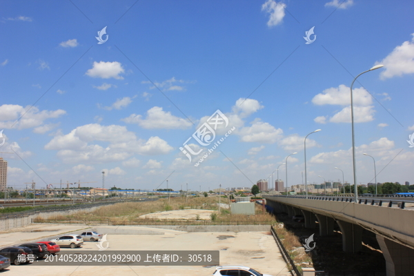 長(zhǎng)春西站的停車場(chǎng)
