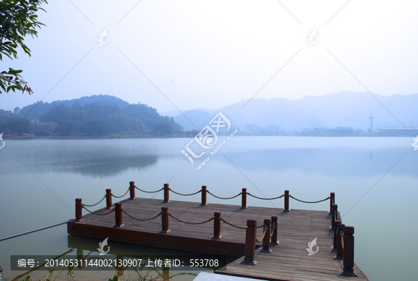 濕地公園野外湖邊垂釣靜謐煙波