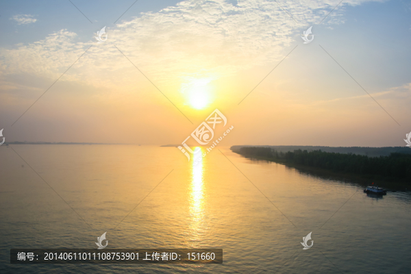 長江夕陽