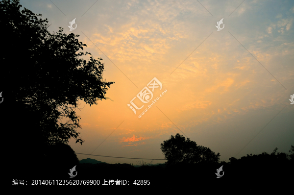 晚霞