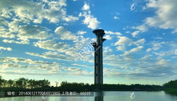 雨后廣闊的藍天白云