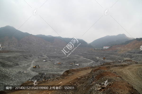 礦山開采