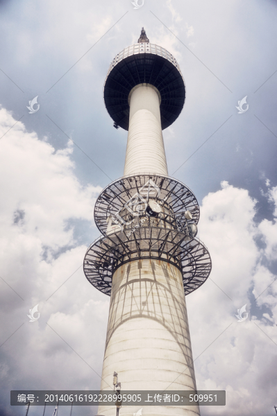 首爾塔,電視塔