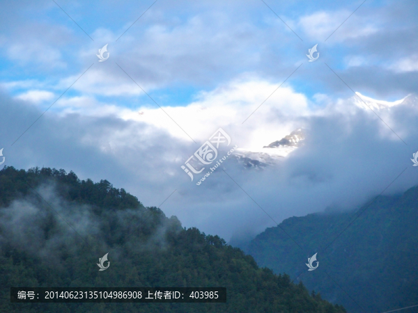 西藏吉隆溝風(fēng)光