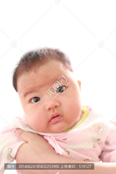 嬰兒