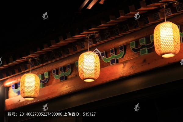 寬窄巷子燈籠屋檐