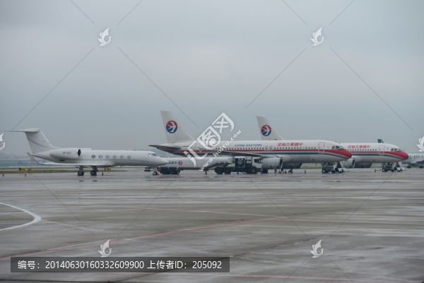 飛機(jī)