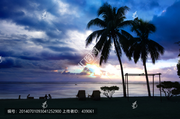 海邊剪影