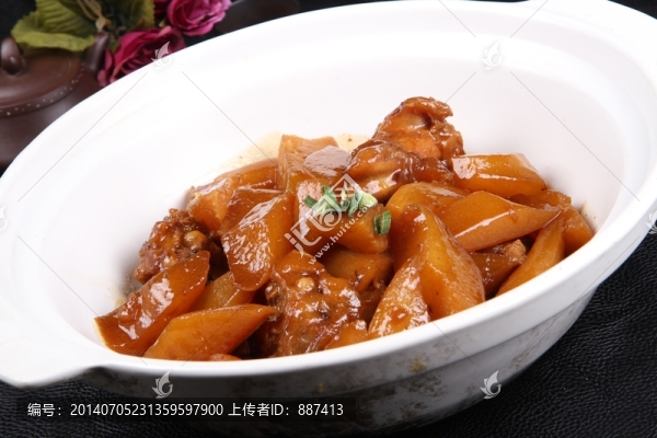 養(yǎng)生筒子骨蘿卜