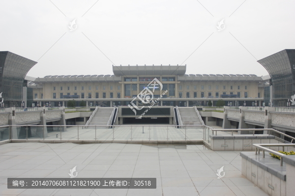 濟南南站南廣場