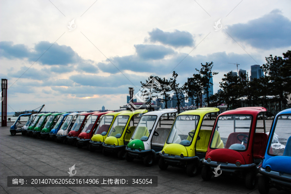 娛樂設(shè)施,玩具車