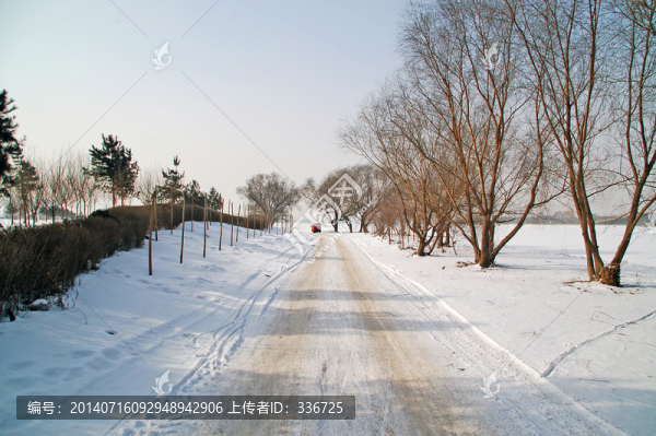 渾河兩岸雪景