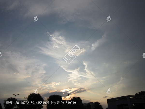 夕陽(yáng)