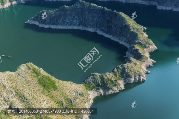 半島