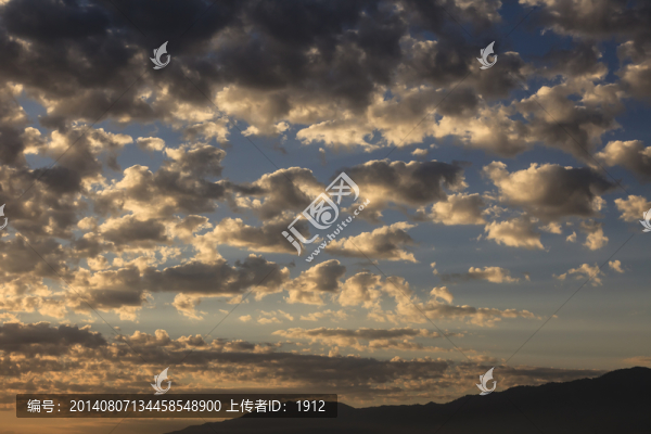 天空