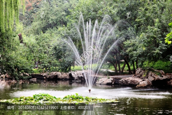 景觀園林中的噴泉