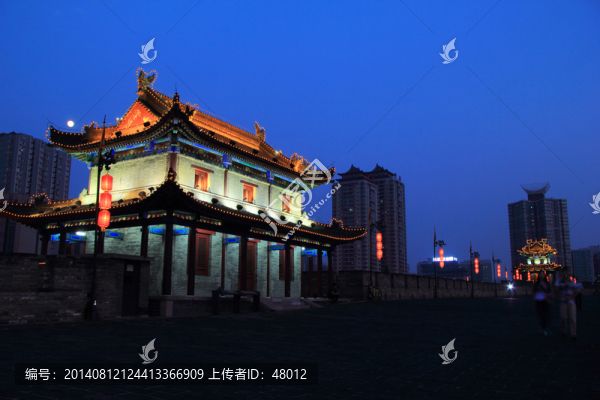 城墻的夜-匯圖網(wǎng) www.fosd68.com 城墻的夜