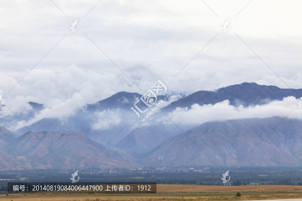 天山
