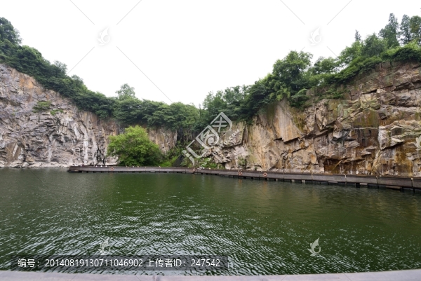 上海辰山植物園,礦坑花園