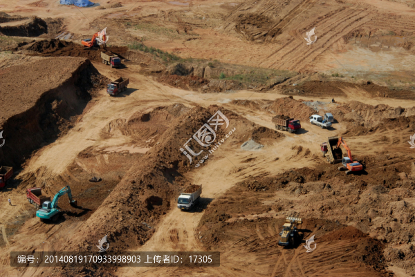 大型建筑施工場(chǎng)景