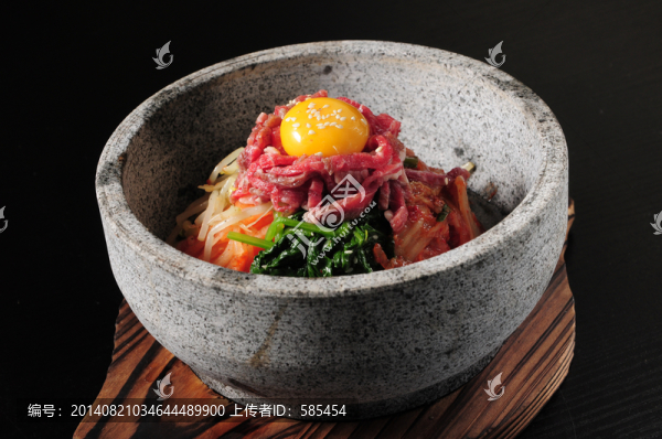 石頭泡菜拌肉絲雞蛋