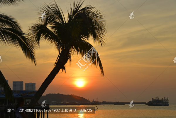 芭提雅海灘浴場晚霞