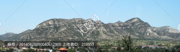太行腳下的小山村