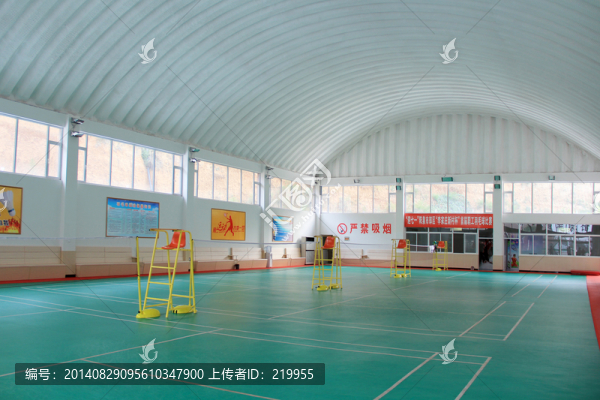 羽毛球館