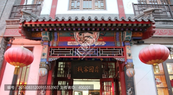 中國(guó)傳統(tǒng)古典建筑的門頭彩繪