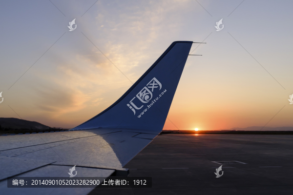 機(jī)翼