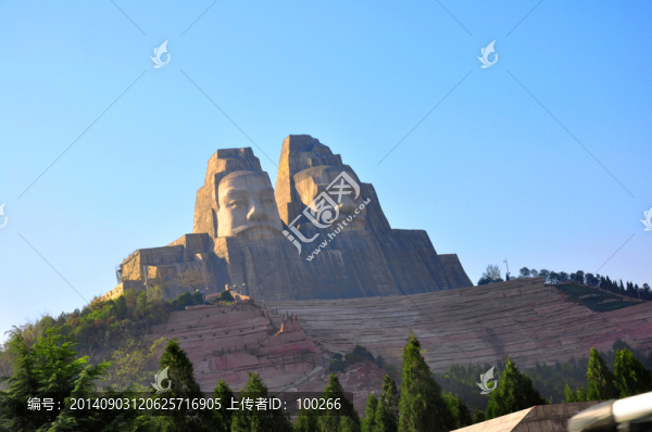人像山