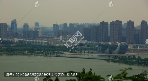 云龍湖