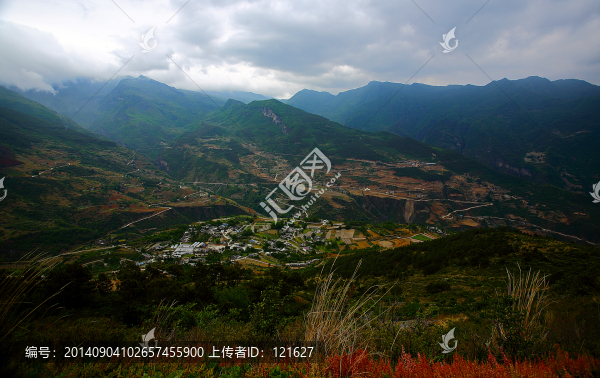 牛背山