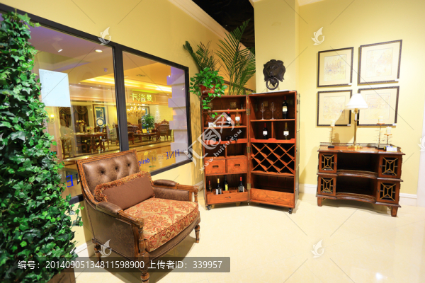 客廳家具