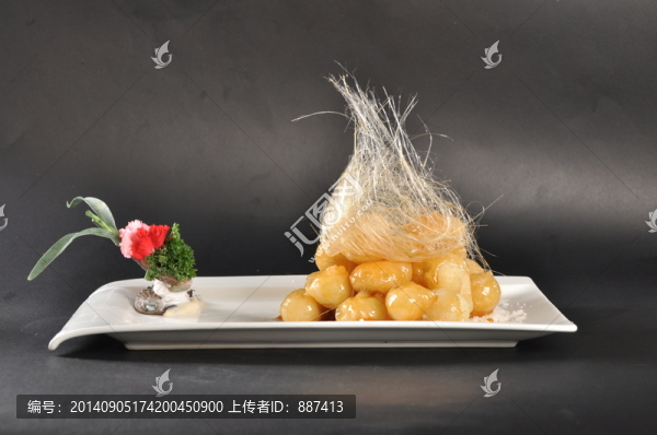 拔絲奶豆腐