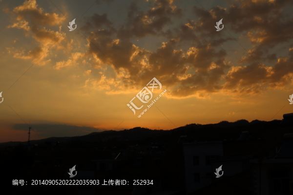 晚霞