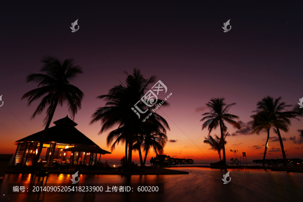 馬爾代夫維塔維麗島晚霞