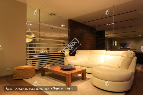 客廳家具