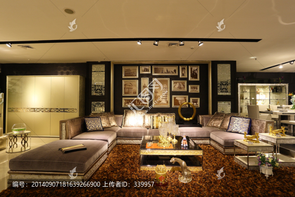 客廳家具
