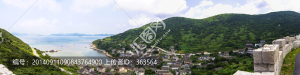 海濱小鎮(zhèn)