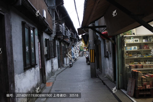 古鎮(zhèn)深巷