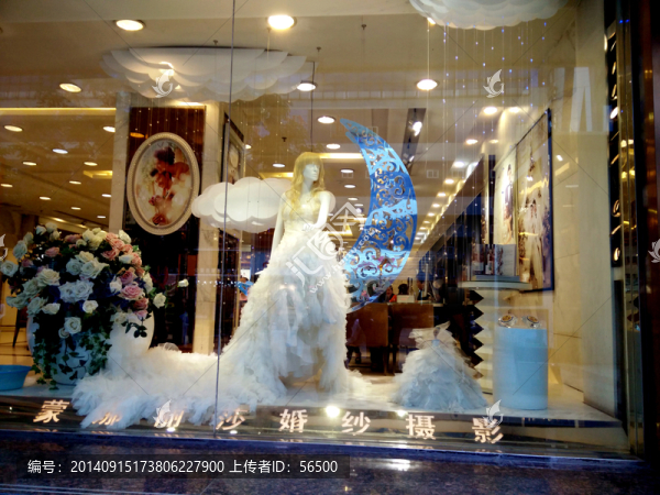 婚紗櫥窗
