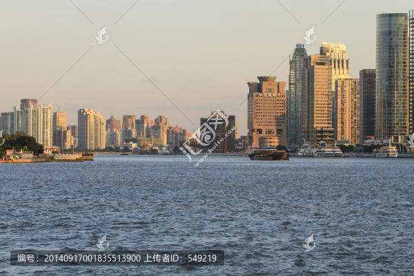 水岸